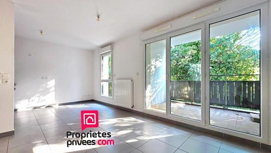 For sale Francheville 1 room 30 m2 Rhone (69340) photo 2