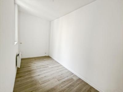 For sale Biarritz 2 rooms 27 m2 Pyrenees atlantiques (64200) photo 3