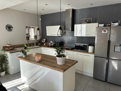 For sale Ferte-bernard 5 rooms 129 m2 Sarthe (72400) photo 1