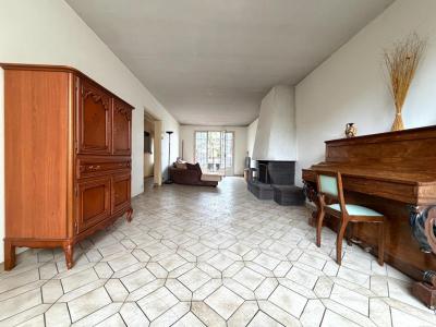 For sale Maisons-alfort 8 rooms 157 m2 Val de Marne (94700) photo 1