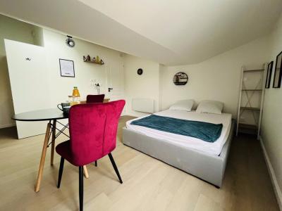For rent Angouleme 1 room 22 m2 Charente (16000) photo 1