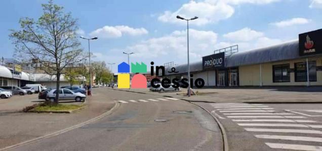 Louer Local commercial Mans 66600 euros