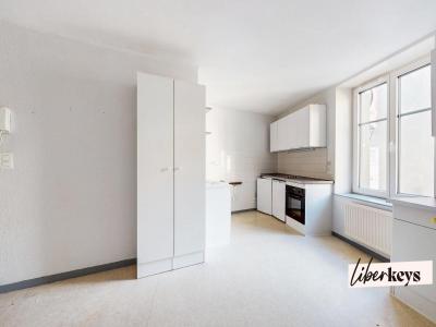 Acheter Immeuble 136 m2 Saint-symphorien-sur-coise