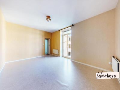 Acheter Immeuble Saint-symphorien-sur-coise 198000 euros