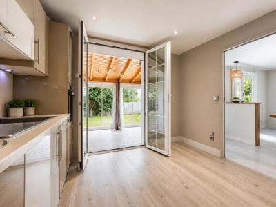 For sale Serris 8 rooms 186 m2 Seine et marne (77700) photo 4