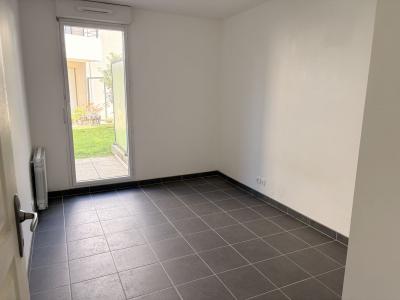 For sale AU PORTES DU CENTRE VILLE 2 rooms 46 m2 Cotes d'armor (22700) photo 3
