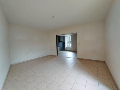 For sale 4 rooms 105 m2 Sarthe (72140) photo 1