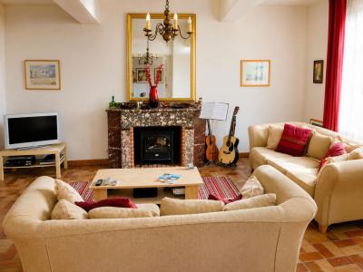 For sale CENTRE VILLAGE 6 rooms 238 m2 Aude (11700) photo 1