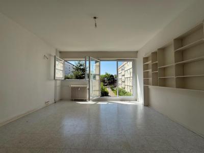 For sale Bourg-en-bresse 4 rooms 85 m2 Ain (01000) photo 0