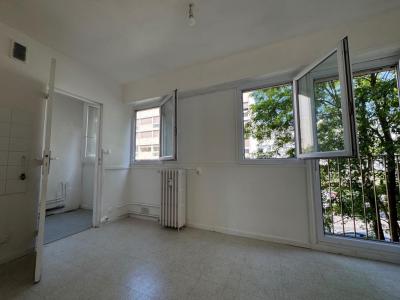 For sale Bourg-en-bresse 4 rooms 85 m2 Ain (01000) photo 4