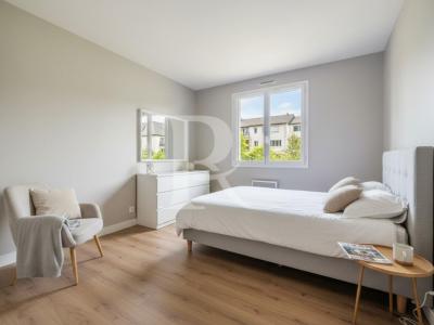 For sale Neuilly-plaisance 2 rooms 44 m2 Seine saint denis (93360) photo 1
