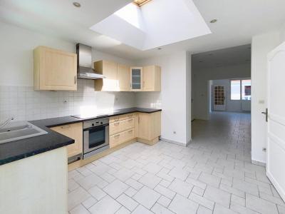 For sale Orchies 4 rooms 97 m2 Nord (59310) photo 4