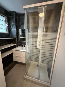 Louer Bureau Saint-denis 15480 euros