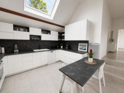 For sale Ordonnaz 3 rooms 85 m2 Ain (01510) photo 2
