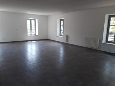 For rent Bourg-en-bresse 3 rooms 102 m2 Ain (01000) photo 4