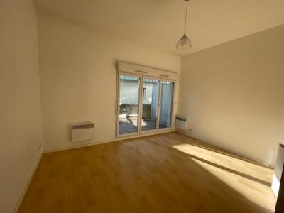 For rent Vertou 1 room 27 m2 Loire atlantique (44120) photo 0