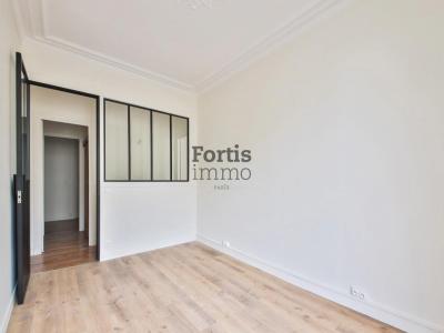 Acheter Appartement Paris-10eme-arrondissement 586000 euros