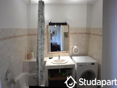Louer Appartement Saint-laurent-du-var 800 euros