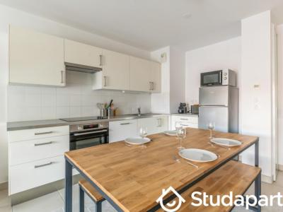 Louer Appartement 44 m2 Lyon-6eme-arrondissement