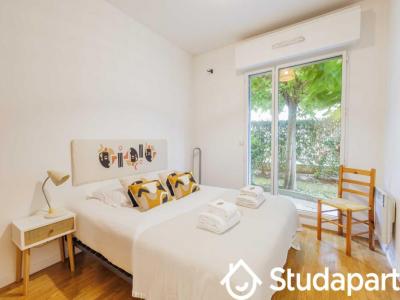 For rent Clichy 1 room 49 m2 Hauts de Seine (92110) photo 2