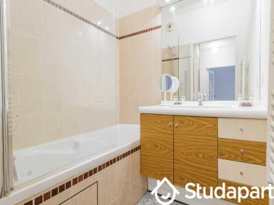 For rent Clichy 1 room 49 m2 Hauts de Seine (92110) photo 4