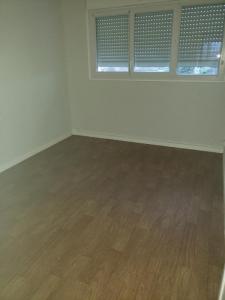 Louer Appartement 76 m2 Blanc