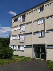 Louer Appartement Blanc 489 euros