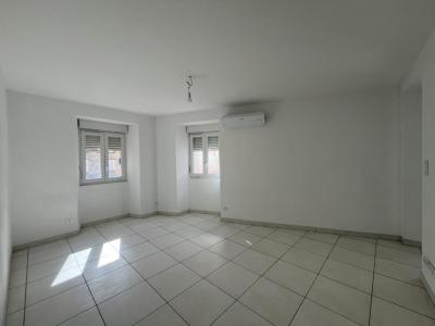 Annonce Location Appartement Vico 20