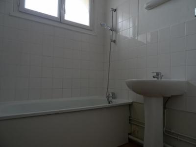 For rent Pont-sur-yonne 4 rooms 72 m2 Yonne (89140) photo 4