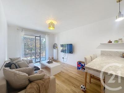 For rent Thiais 2 rooms 42 m2 Val de Marne (94320) photo 1