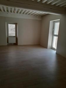 Annonce Location 3 pi�ces Appartement Champagne-en-valromey 01
