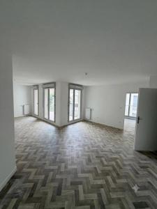 For rent Mantes-la-ville 3 rooms 69 m2 Yvelines (78200) photo 0