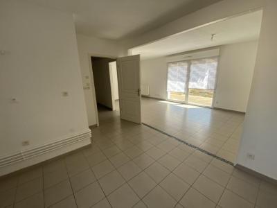 Louer Appartement Sainte-marie-aux-chenes 1169 euros