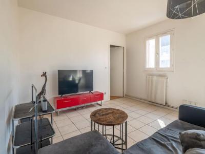 For sale Saint-fons 5 rooms 92 m2 Rhone (69190) photo 0