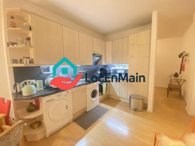 Louer Appartement 55 m2 Paris-11eme-arrondissement