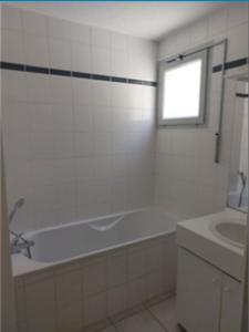 Louer Appartement Curis-au-mont-d'or 850 euros