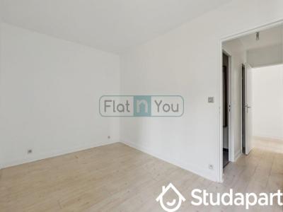 Louer Appartement 57 m2 Paris-18eme-arrondissement