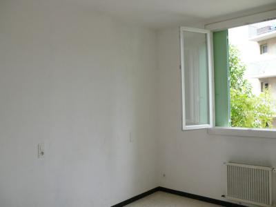 For rent 3 rooms 67 m2 Gard (30900) photo 3
