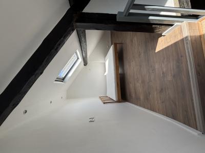 Louer Appartement  610 euros