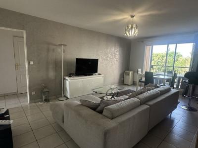 Louer Appartement 71 m2 
