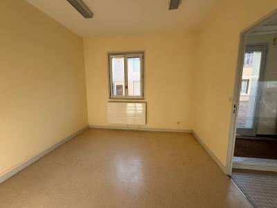 For sale Richelieu 57 m2 Indre et loire (37120) photo 3