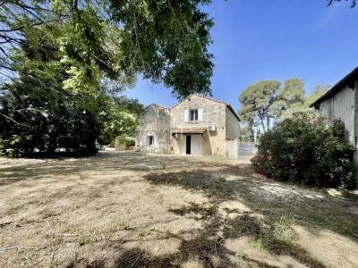 Acheter Maison 335 m2 Arles