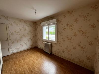 For sale Bouille-menard OMBREE-D-ANJOU 4 rooms 72 m2 Maine et loire (49520) photo 2