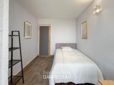 Annonce Location 6 pi�ces Appartement Bron 69