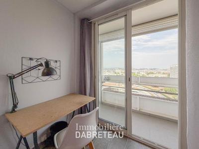 Louer Appartement Bron 490 euros