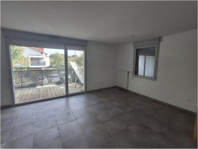 For rent Toulouse 3 rooms 67 m2 Haute garonne (31100) photo 0