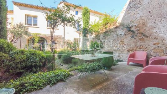 For sale Uzes 10 rooms 215 m2 Gard (30700) photo 1