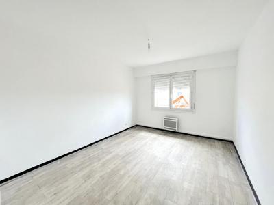 For rent Bordeaux 3 rooms 67 m2 Gironde (33000) photo 0