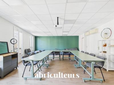 Louer Bureau 99 m2 Bordeaux