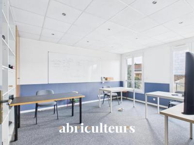 Louer Bureau Bordeaux 8400 euros